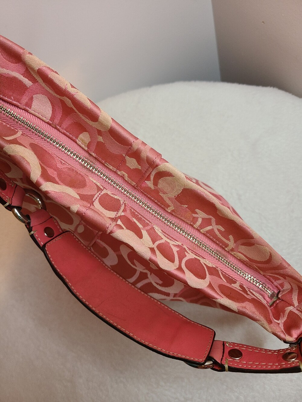 Rare Y2K Vintage Coach Carly Pink Signature Optic Medium Hobo Bag - Picture 6 of 10